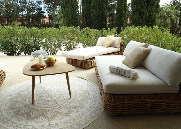 Jardin Boreals 3 Bed Luxury Appt *